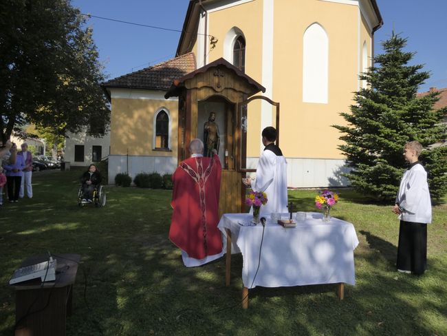Svěcení (86)