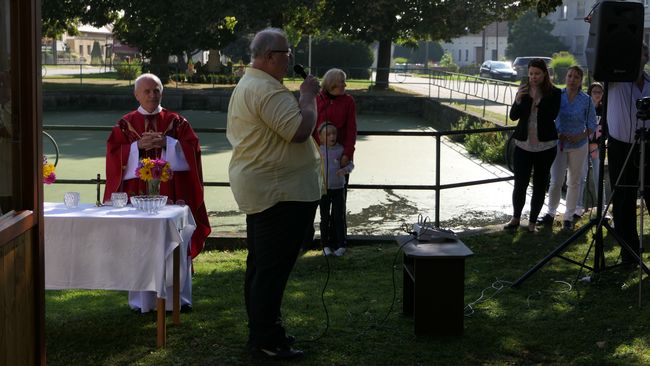 Svěcení (90)